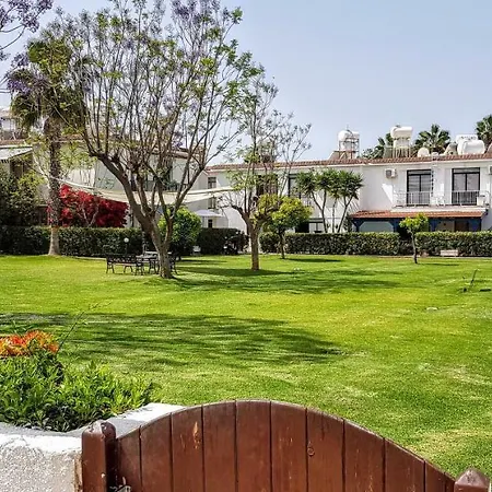 The Summer House بيت للعطل