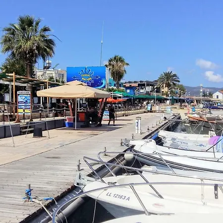 The Summer House * Polis