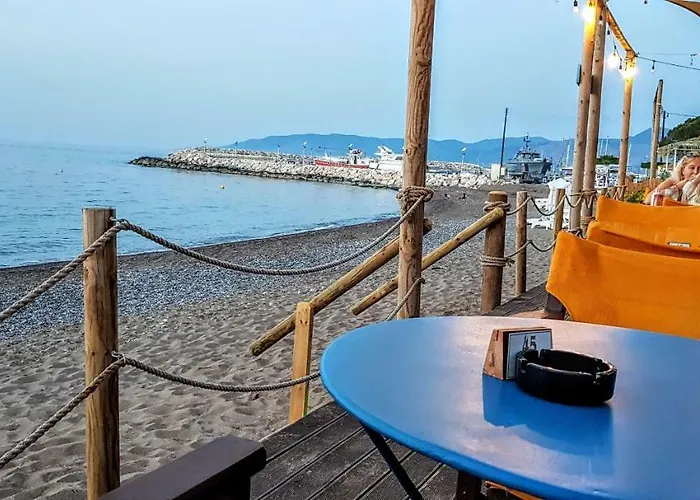 The Summer House Prázdninový dům *