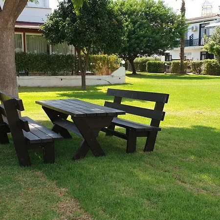 The Summer House 度假居